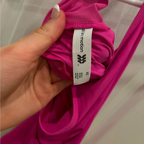 fuchsia pink woman’s athletic tank top - Picture 3 of 3
